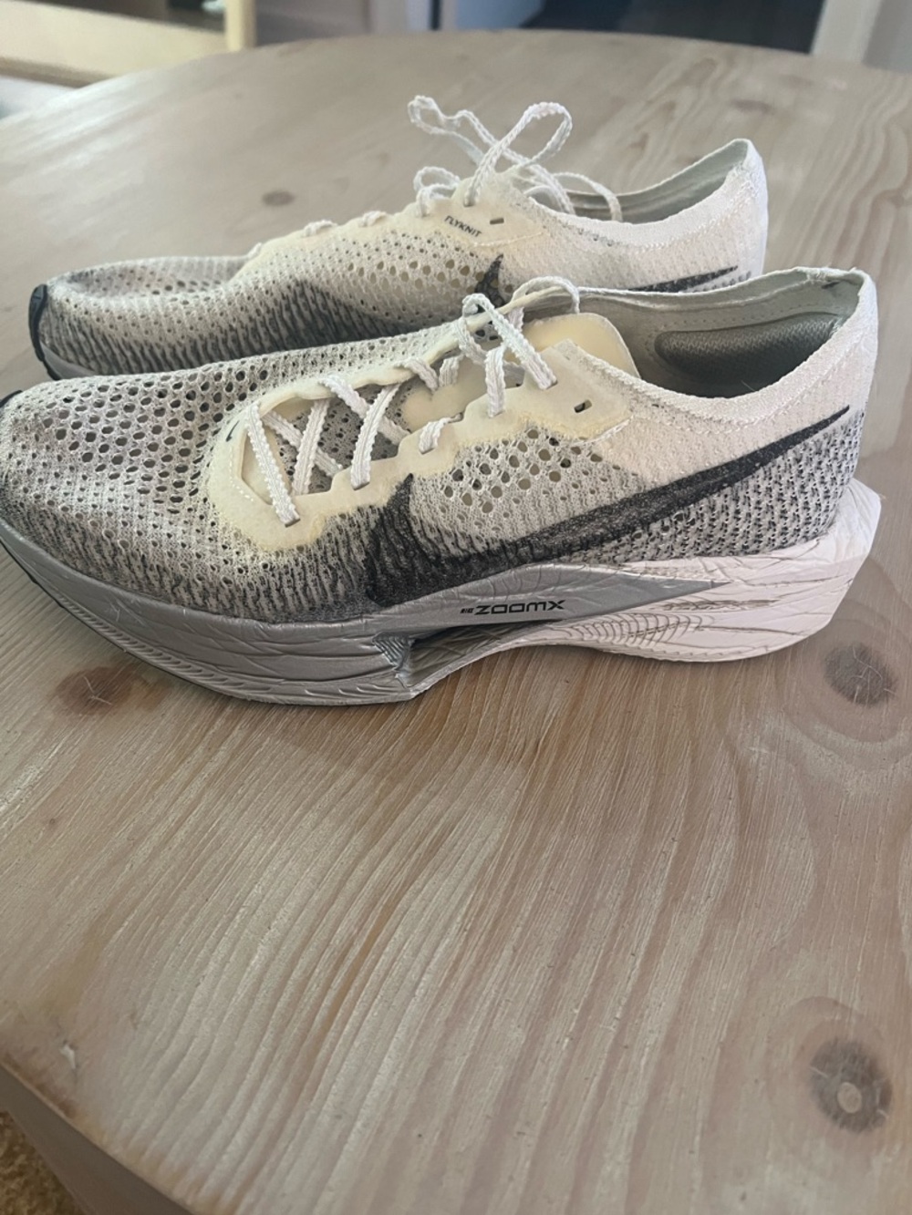 Nike Vaporfly ZoomX White and Grey Size 9